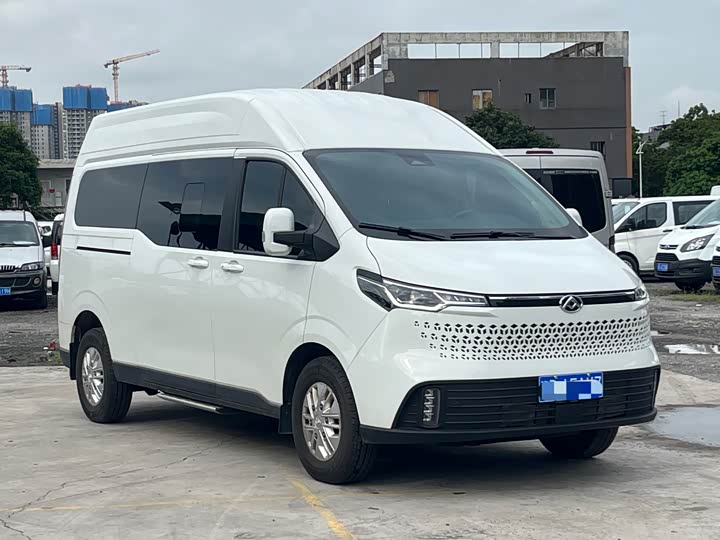 Maxus V70, 2025 — фото 3 из 9