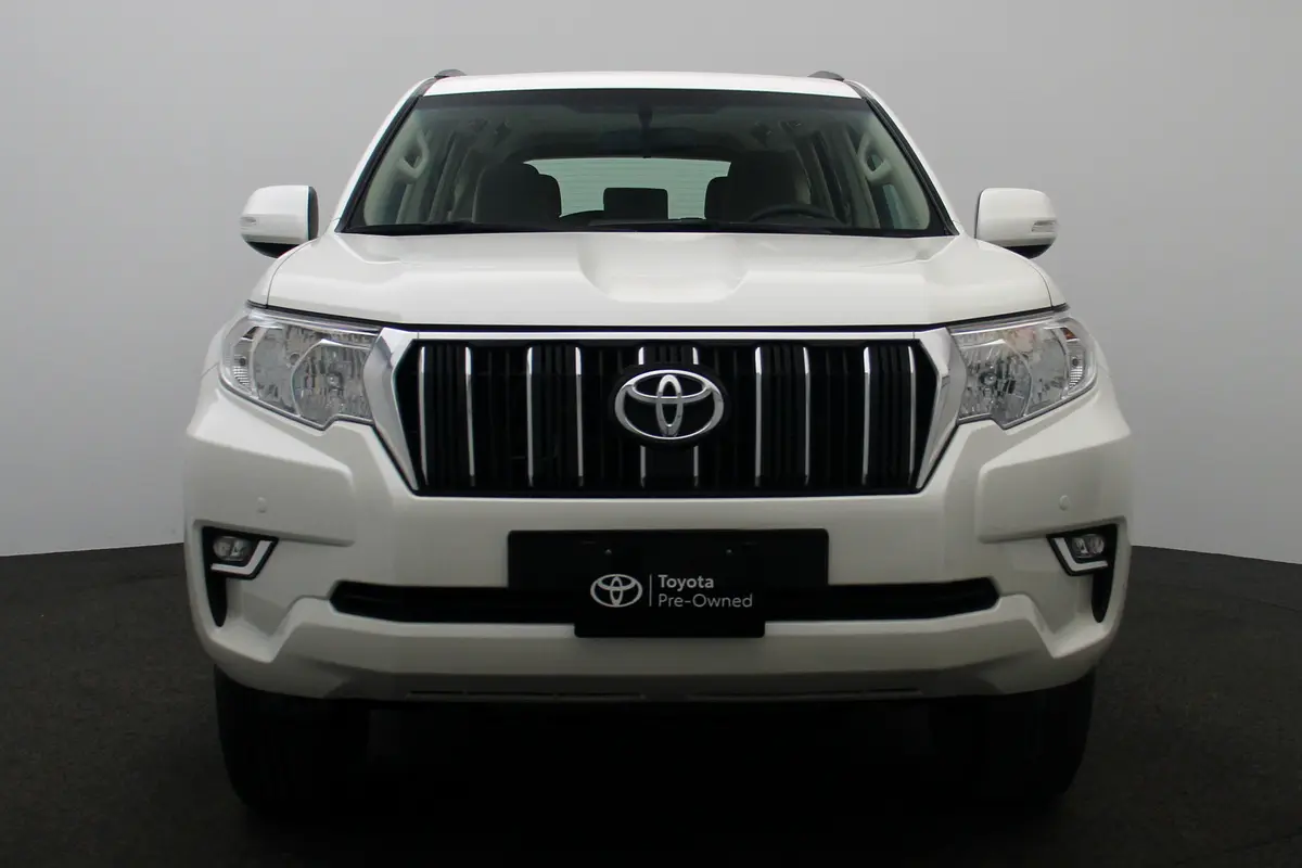 Toyota Prado, 2023 — фото 2 из 10