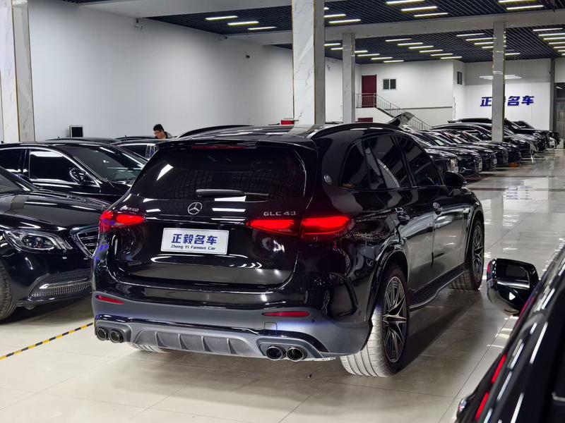 Mercedes-Benz GLC-Class AMG, 2024 — фото 4 из 10