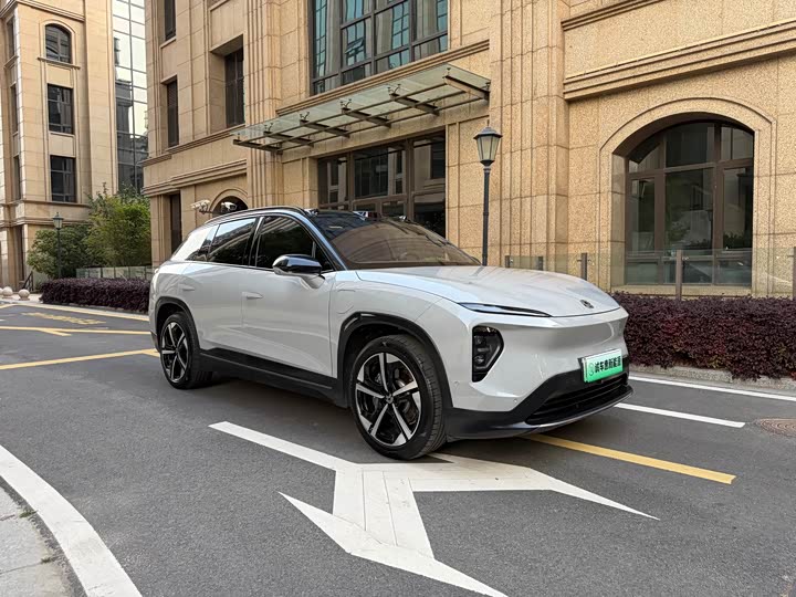 Nio ES7, 2022 — фото 3 из 9