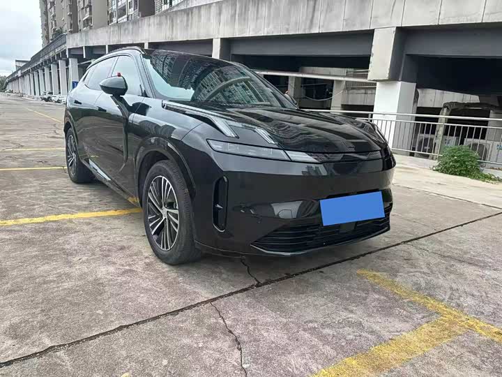 Lynk & Co 08 EM-P Hybrid, 2023 — фото 3 из 9