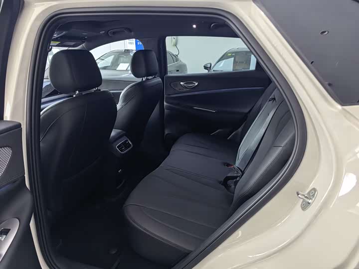 BYD Sea Lion 06 Hybrid/EV, 2025 — фото 4 из 5