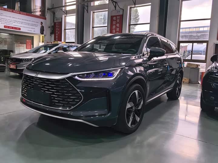 BYD Tang Hybrid/EV, 2023 — купить в Рязани под ключ