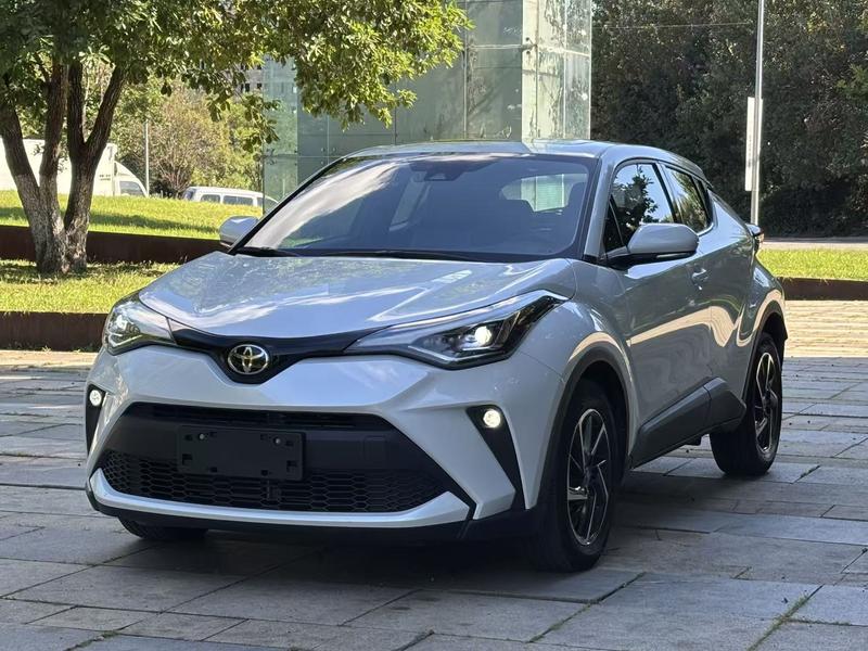 Toyota C-HR, 2021 — купить в Иванове под ключ