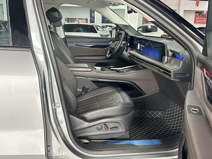 Ford Edge, 2024 — фото 11 из 12