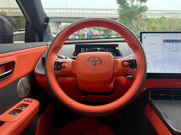 Toyota bZ3X, 2025 — фото 7 из 9