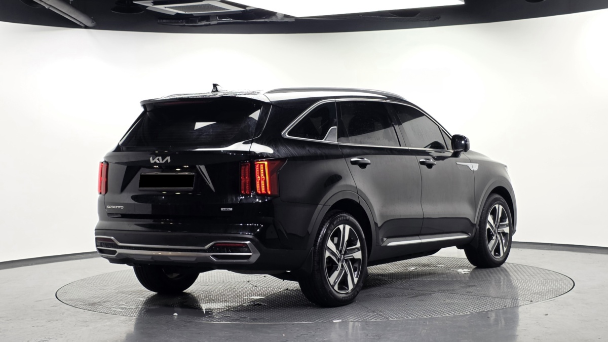 Kia Sorento, 2022 — фото 2 из 12
