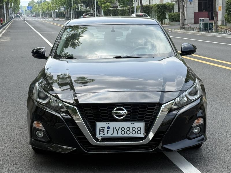 Nissan Teana, 2022 — фото 2 из 10