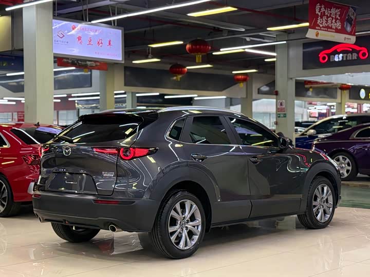 Mazda CX-30, 2023 — фото 2 из 9