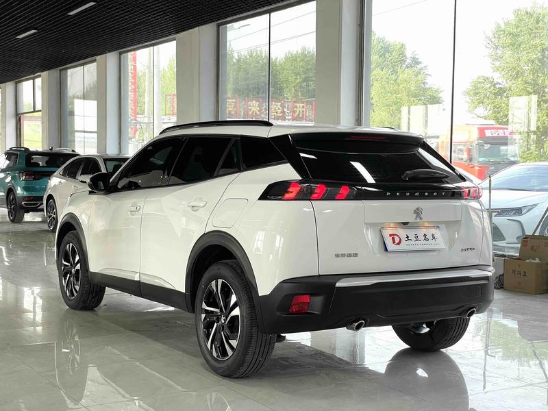 Peugeot 2008, 2023 — фото 4 из 12
