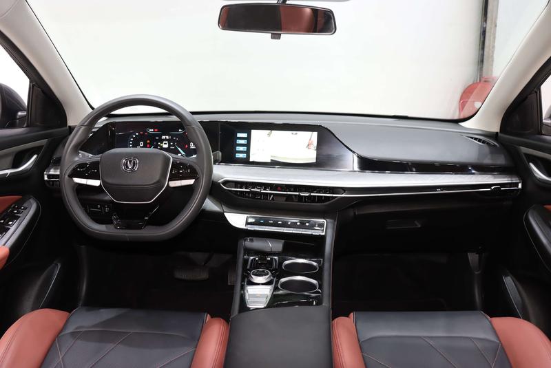 Changan Eado Plus, 2025 — фото 10 из 12