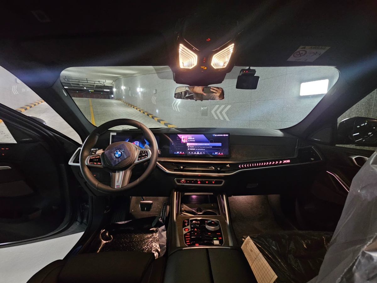 BMW X6, 2026 — фото 9 из 11