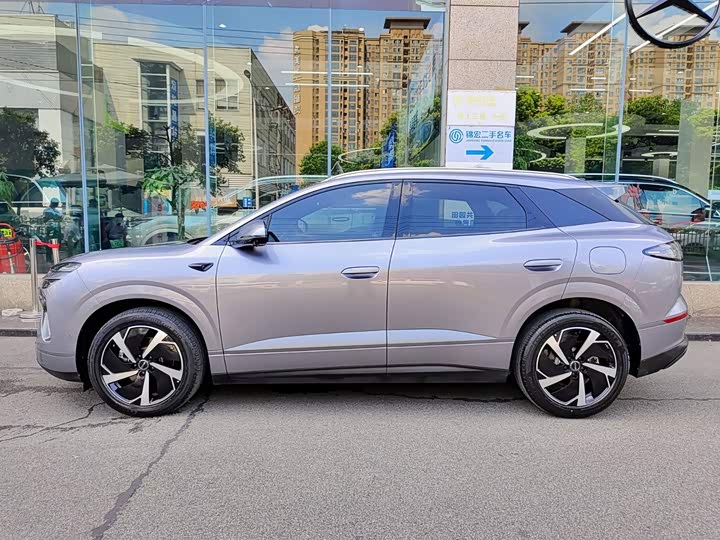 BYD Sea Lion 06 Hybrid/EV, 2025 — фото 3 из 9