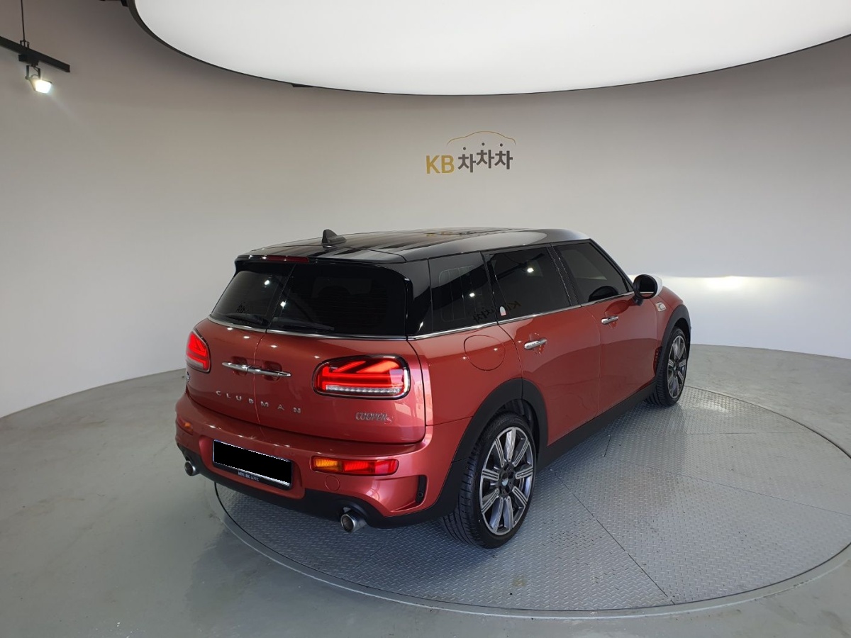 Mini Clubman, 2023 — фото 2 из 12
