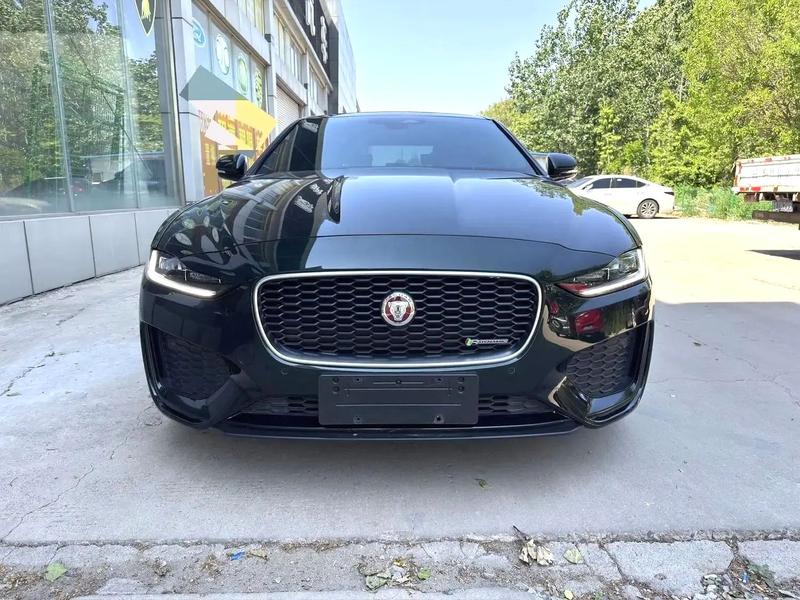 Jaguar XE L, 2023 — фото 2 из 10