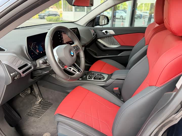 BMW 2 Series, 2025 — фото 8 из 9