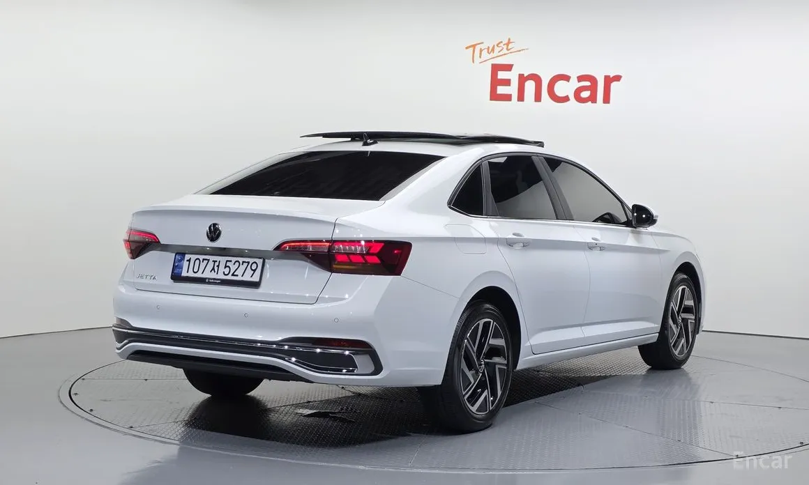 Volkswagen Jetta, 2023 — фото 2 из 12