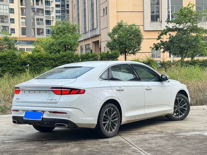 Geely Preface, 2021 — фото 3 из 5