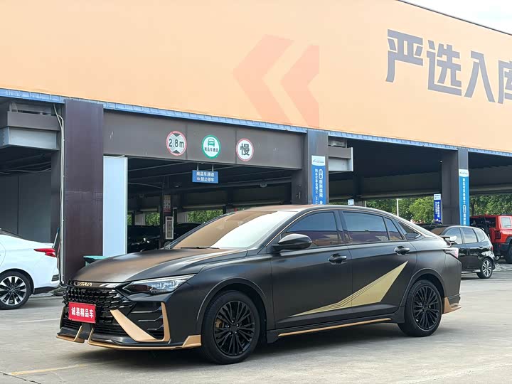 Dongfeng Aeolus Yixuan Max, 2022 — купить в Москве под ключ