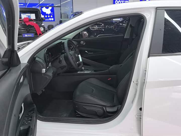 Hyundai Elantra N line, 2025 — фото 9 из 9