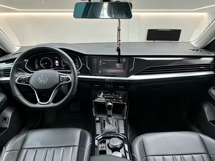 Volkswagen Passat, 2022 — фото 4 из 7