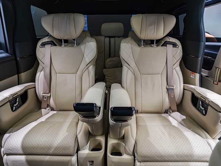 Toyota Vellfire, 2024 — фото 9 из 9