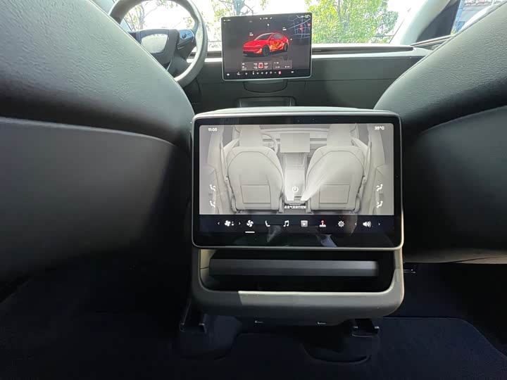 Tesla Model Y, 2025 — фото 8 из 9