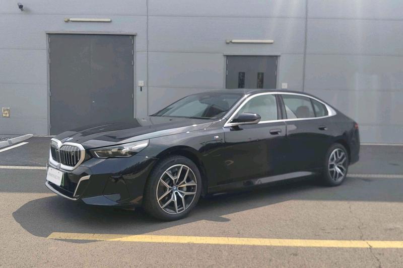 BMW i5, 2025 — купить в Владимире под ключ