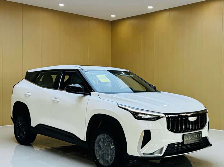 Geely Atlas, 2026 — фото 3 из 9