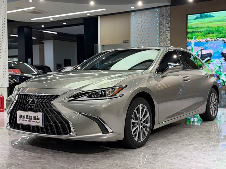 Lexus ES, 2023 — купить в Белгороде под ключ