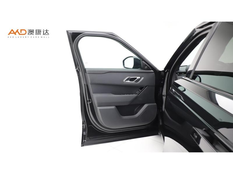 Land Rover Range Rover Velar, 2024 — фото 7 из 8