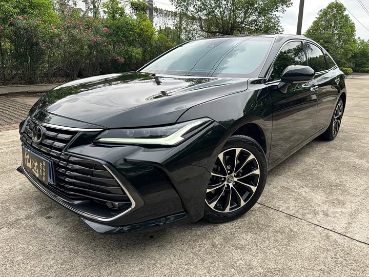 Toyota Avalon, 2024 — купить в Туле под ключ
