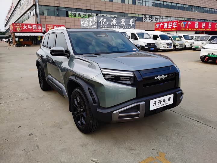BYD FangChengBao Titanium 3 (Tai 3), 2025 — фото 3 из 9