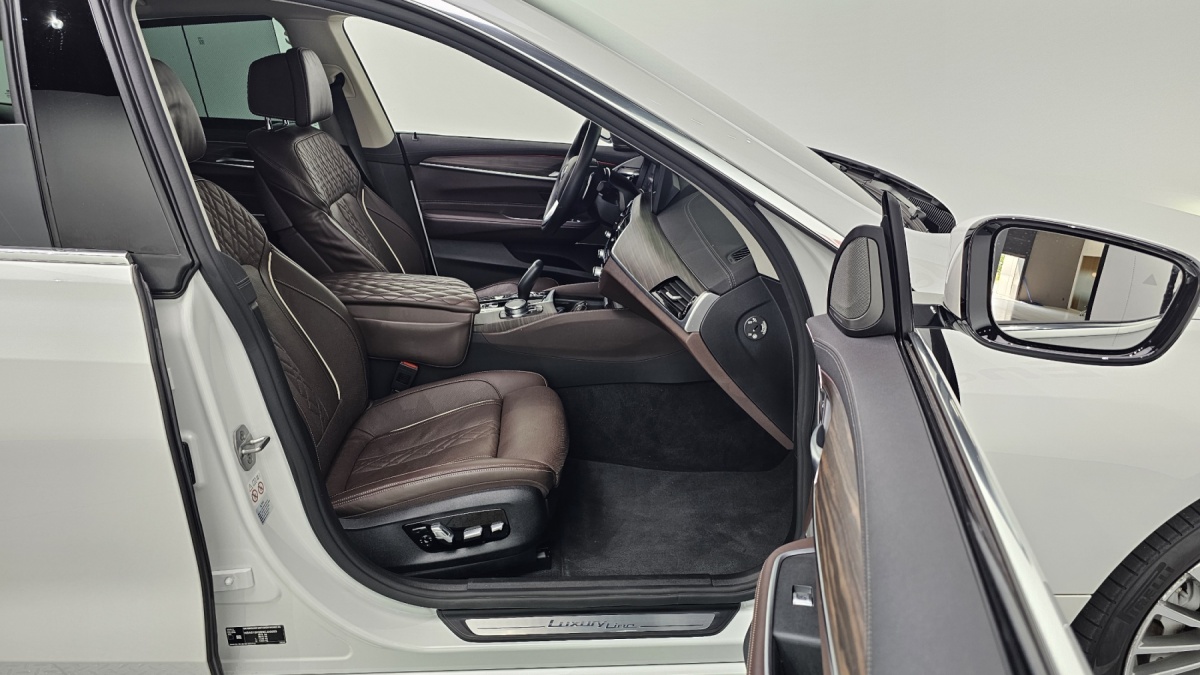 BMW Gran Turismo, 2021 — фото 10 из 12