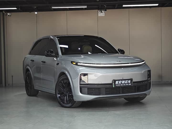 LiXiang L8, 2024 — купить в Ижевске под ключ