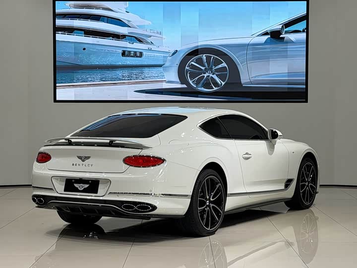 Bentley Continental GT, 2021 — фото 4 из 9