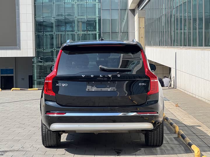 Volvo XC90, 2021 — фото 8 из 9