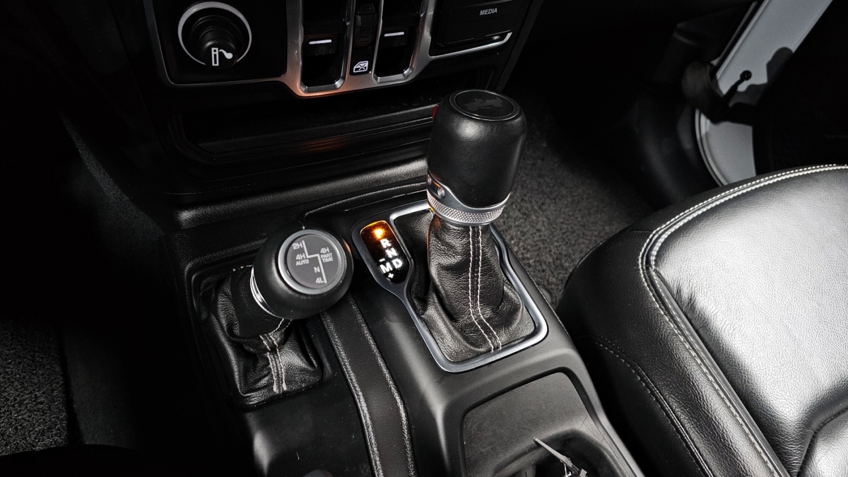 Jeep Wrangler, 2022 — фото 8 из 12