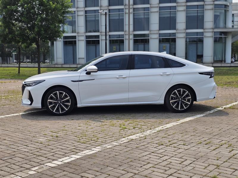 Chery Arrizo 8, 2022 — фото 4 из 11