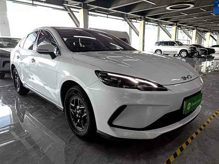 BYD Seal 05 DM-i Hybrid, 2026 — фото 4 из 9