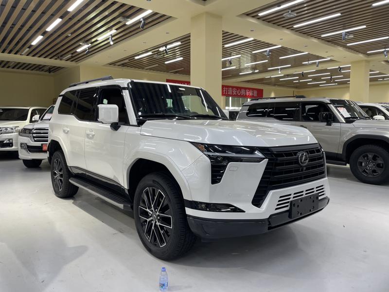 Lexus GX, 2024 — фото 3 из 12