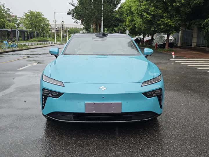 Dongfeng Yipai eπ 007, 2026 — фото 2 из 9