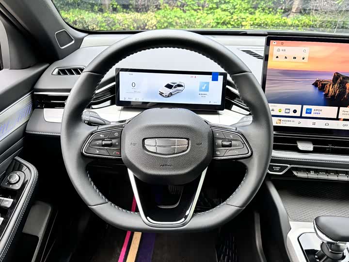 Geely Preface, 2025 — фото 6 из 9