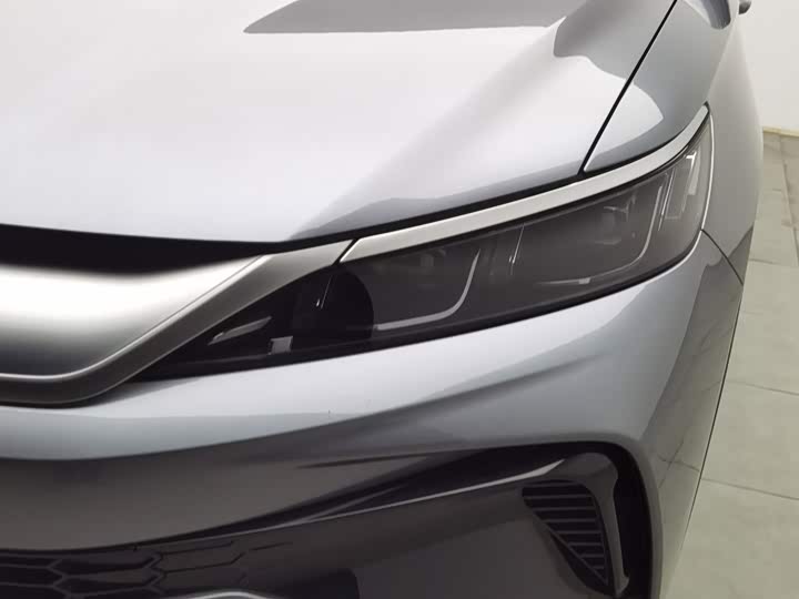 BYD Song Pro Hybrid, 2025 — фото 7 из 9