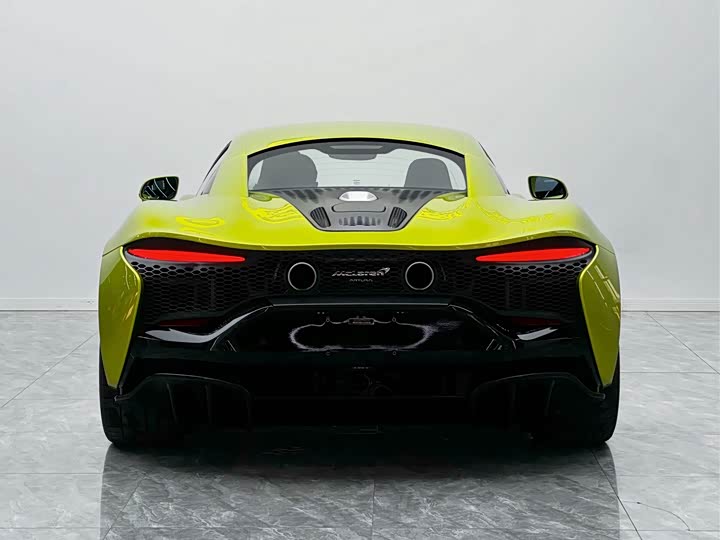 McLaren Artura, 2024 — фото 9 из 9