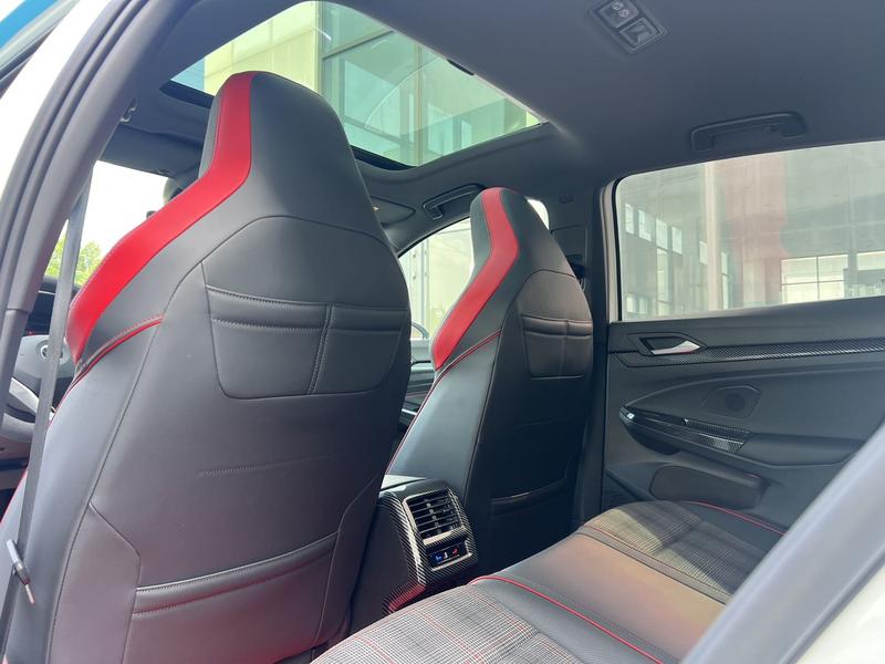 Volkswagen Golf GTI, 2021 — фото 10 из 11