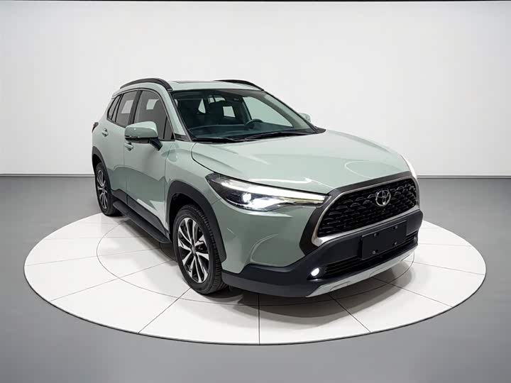 Toyota Corolla Cross, 2021 — фото 4 из 9