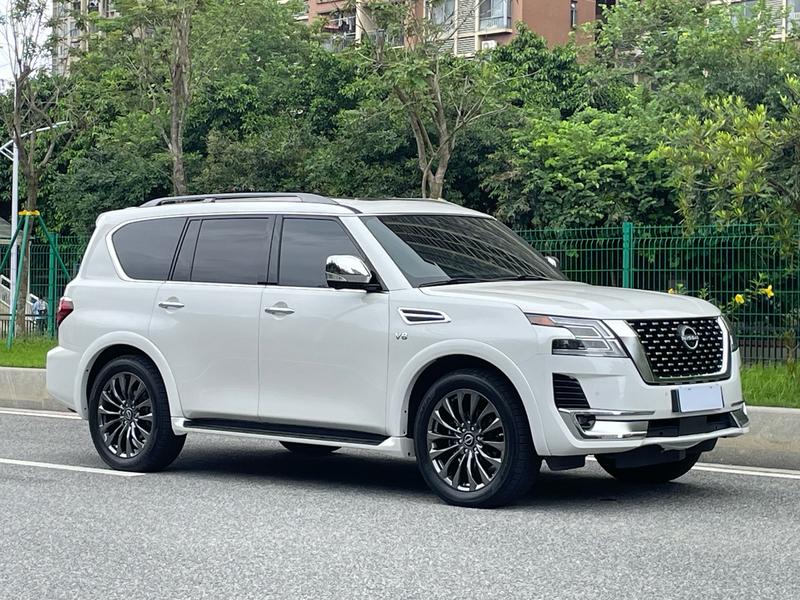 Nissan Armada, 2023 — фото 3 из 12