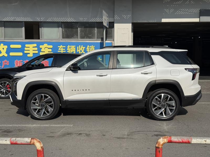 Chevrolet Equinox Plus, 2025 — фото 3 из 12