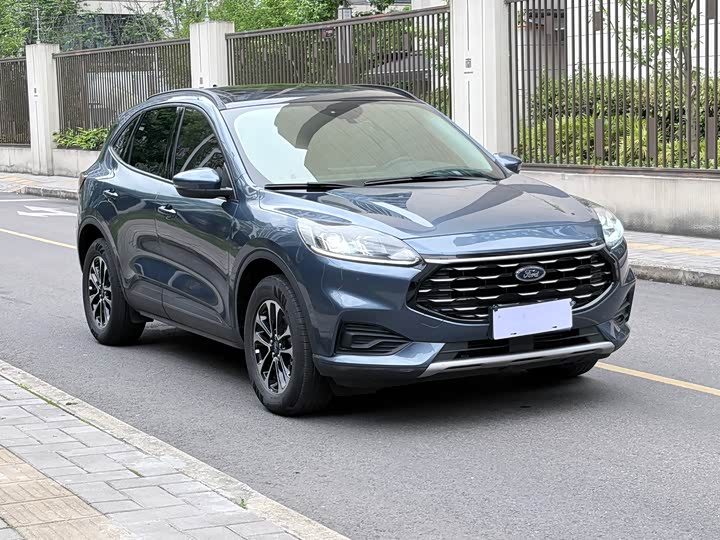Ford Escape, 2021 — фото 3 из 9